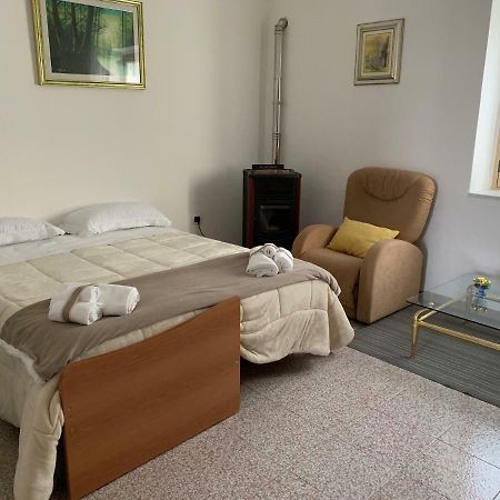Fra Il Mare E La Sila Apartment Cerenzia Ngoại thất bức ảnh